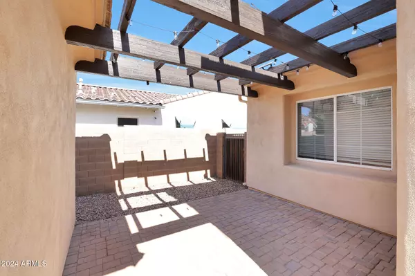 Litchfield Park, AZ 85340,754 W JUNIPER Lane