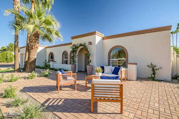 Scottsdale, AZ 85254,5121 E WINDROSE Drive