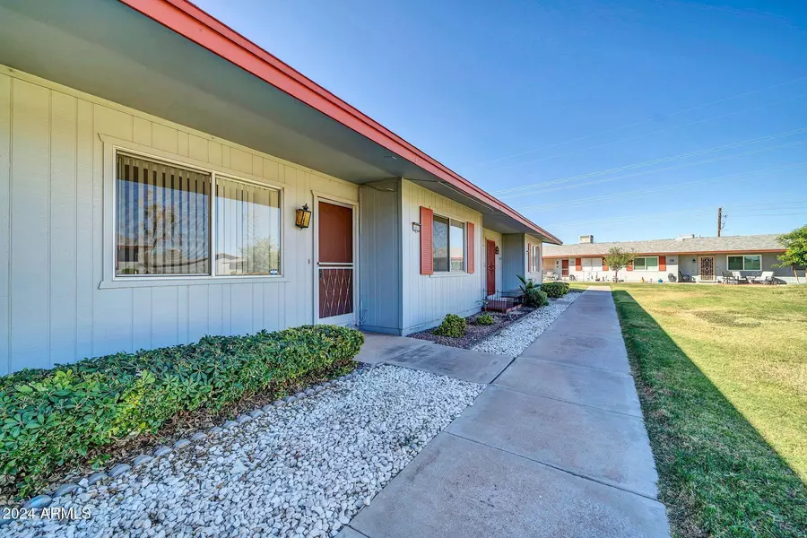 14012 N NEWCASTLE Drive, Sun City, AZ 85351