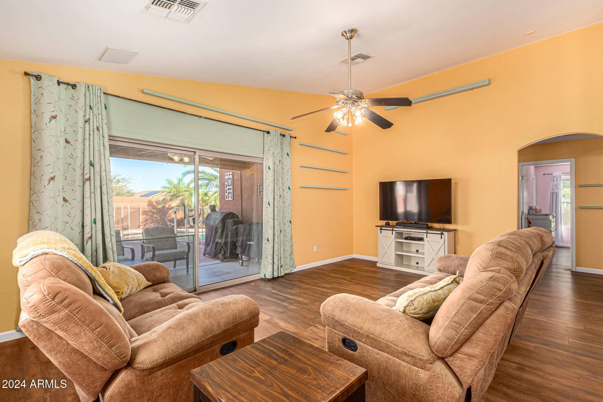 San Tan Valley, AZ 85144,2302 W GOLDMINE MOUNTAIN Drive