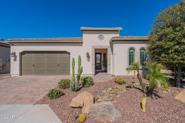 168 E ALCATARA Avenue, San Tan Valley, AZ 85140