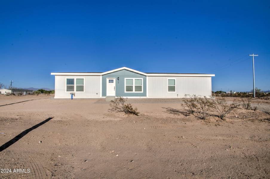 1743 S 353RD Avenue, Tonopah, AZ 85354