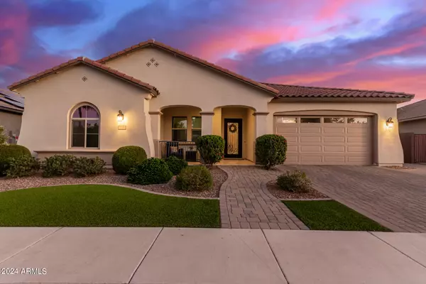 1091 W ALPINE TREE Avenue,  Queen Creek,  AZ 85140