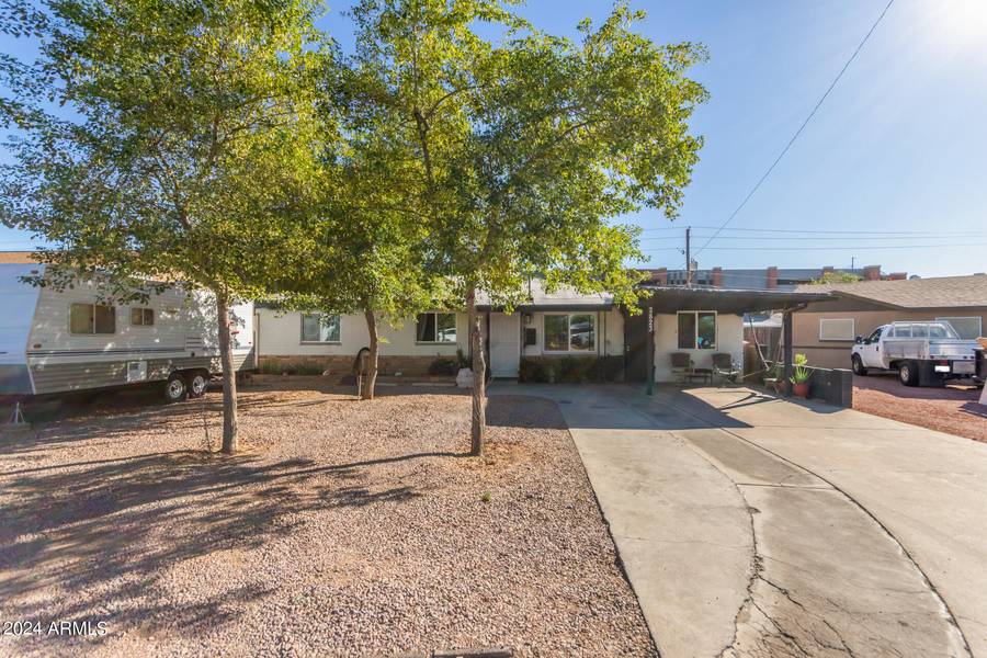 2823 W MARSHALL Avenue, Phoenix, AZ 85017