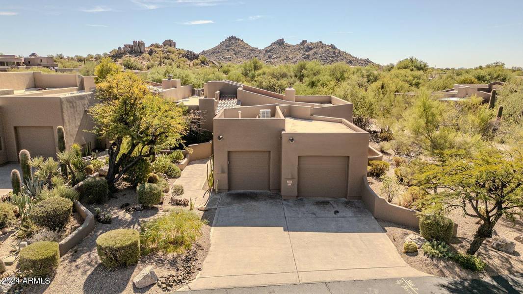 9252 E WHITETHORN Circle, Scottsdale, AZ 85266