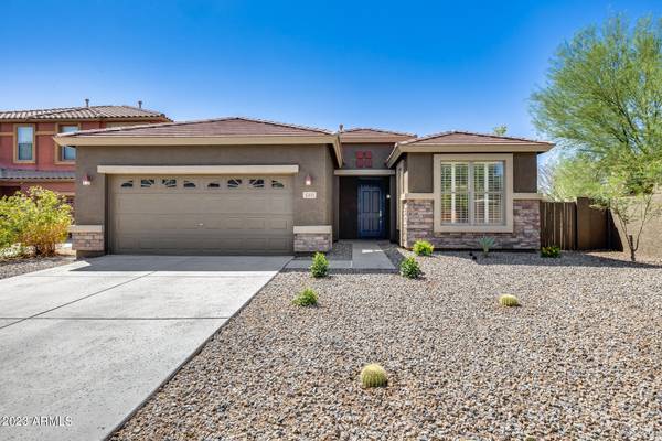 15441 W MACKENZIE Drive, Goodyear, AZ 85395