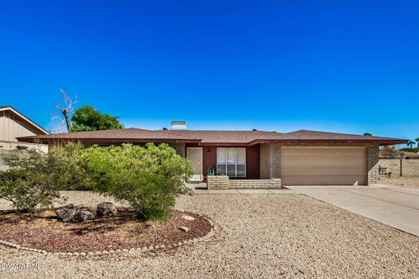 4616 W LANDIS Lane, Glendale, AZ 85306