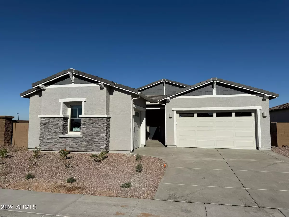 San Tan Valley, AZ 85140,3752 E TERREL Street