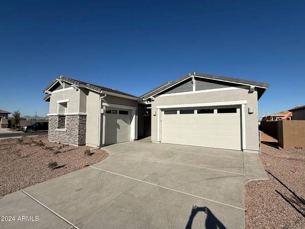 San Tan Valley, AZ 85140,3752 E TERREL Street