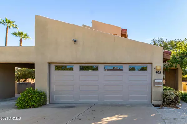905 E OCOTILLO Road, Phoenix, AZ 85014