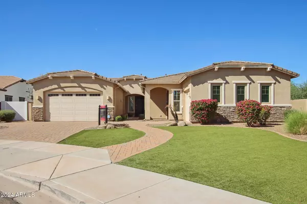 5100 S Leisure Court, Gilbert, AZ 85298