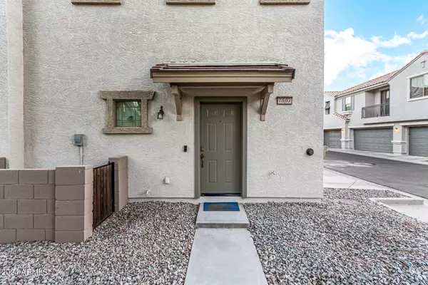 Phoenix, AZ 85042,7503 S 28th Terrace