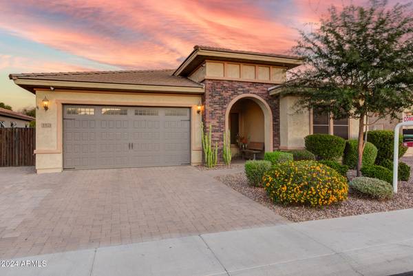 3571 S Adobe Drive, Chandler, AZ 85286