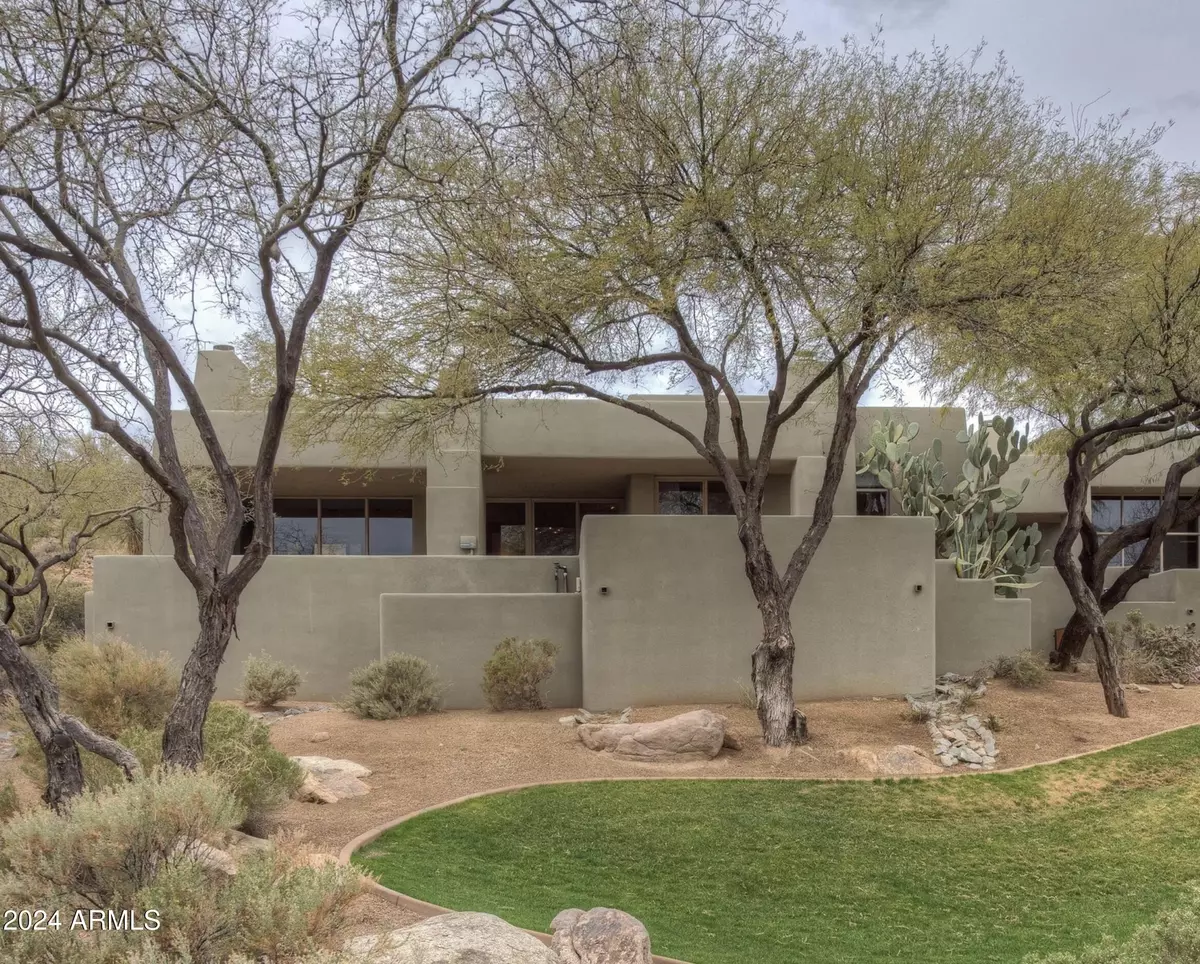 Scottsdale, AZ 85262,10044 E Graythorn Drive