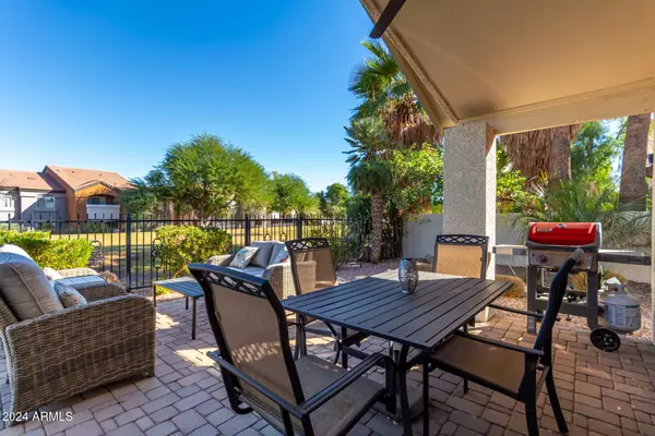 Phoenix, AZ 85044,9605 S 51ST Street