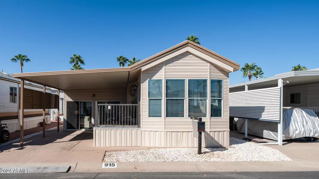 915 MINESHAFT Drive, Apache Junction, AZ 85119