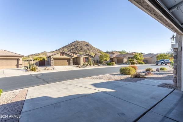 San Tan Valley, AZ 85143,1043 W MOUNTAIN PEAK Way