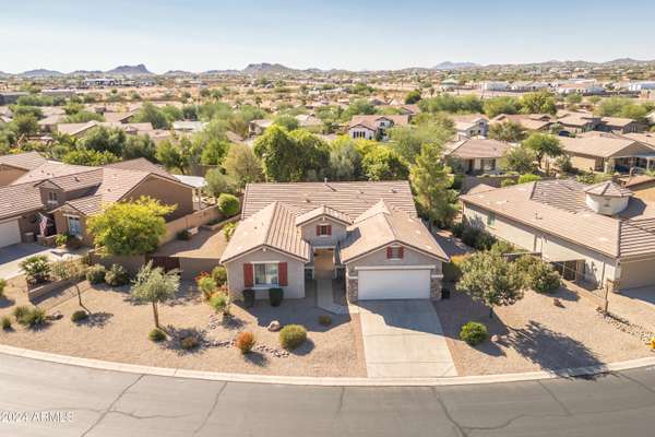 1043 W MOUNTAIN PEAK Way, San Tan Valley, AZ 85143