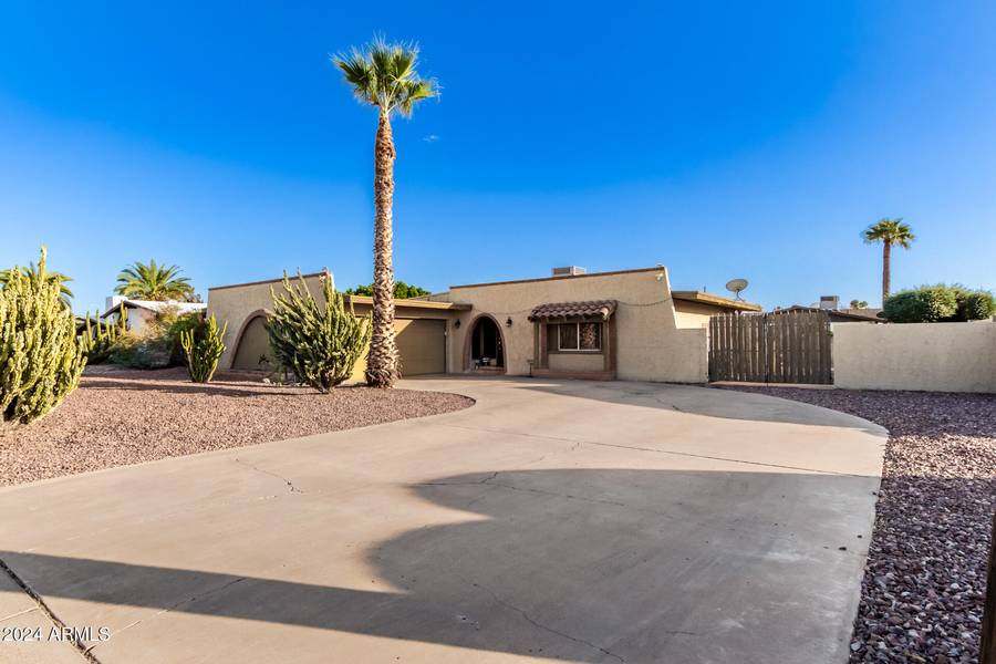 2347 E EVERGREEN Street, Mesa, AZ 85213