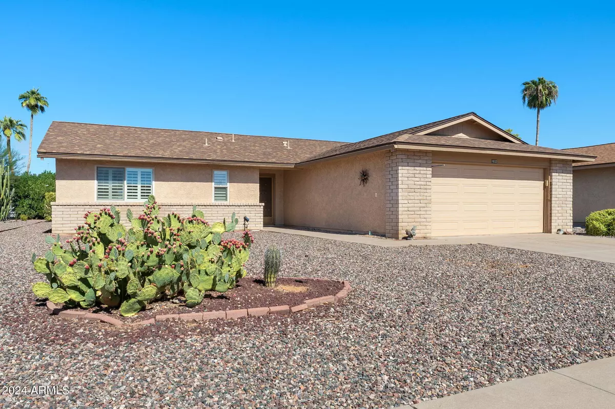 Mesa, AZ 85206,1032 LEISURE WORLD --