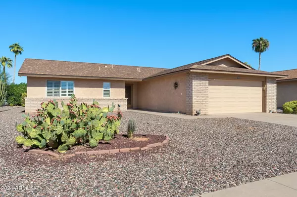 1032 LEISURE WORLD --, Mesa, AZ 85206