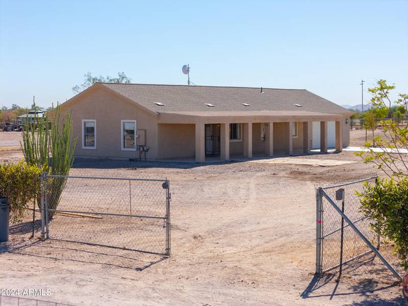 37605 W JEFFERSON Street, Tonopah, AZ 85354