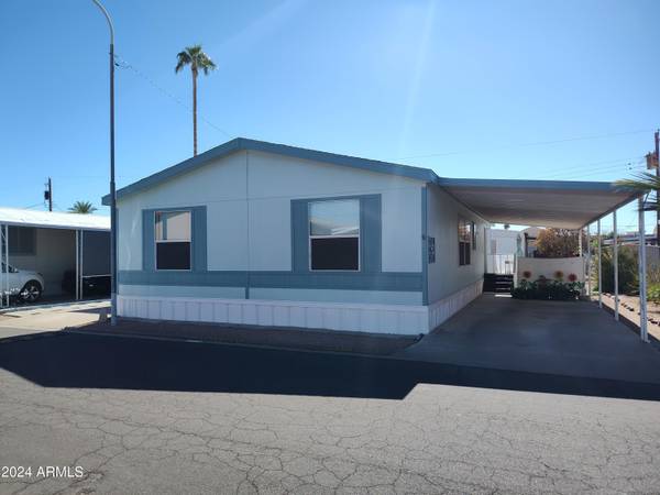 Mesa, AZ 85201,2121 N CENTER Street #5