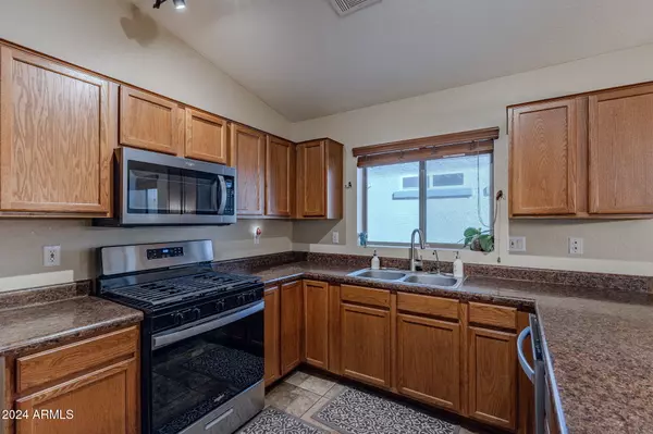 San Tan Valley, AZ 85140,1339 E KELSI Avenue