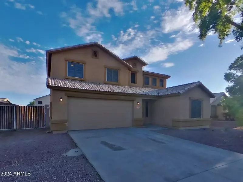 8119 W HESS Avenue, Phoenix, AZ 85043