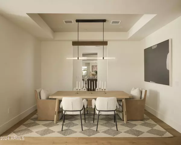 Phoenix, AZ 85018,3101 N 53RD Place