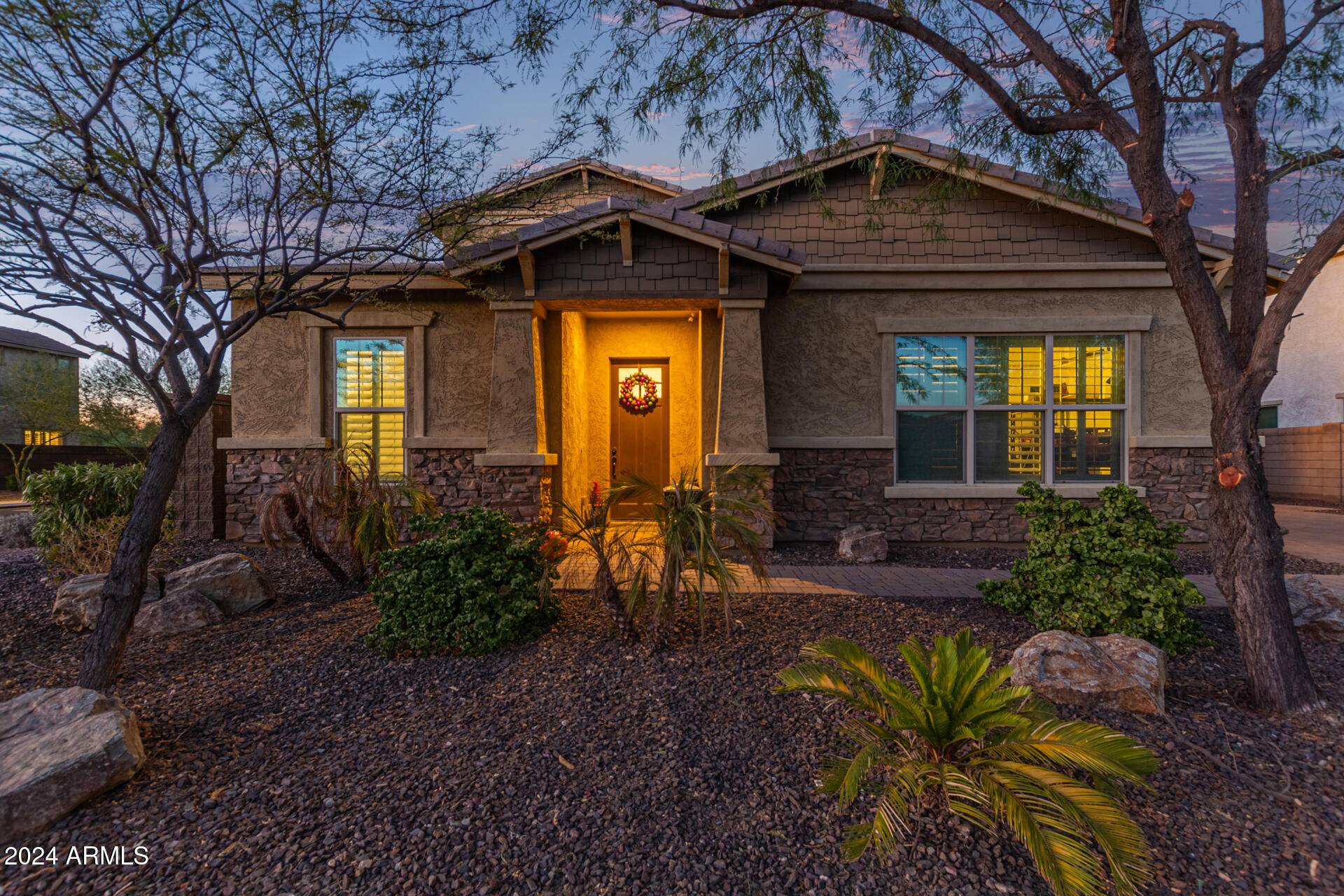 10086 W EL CORTEZ Place, Peoria, AZ 85383