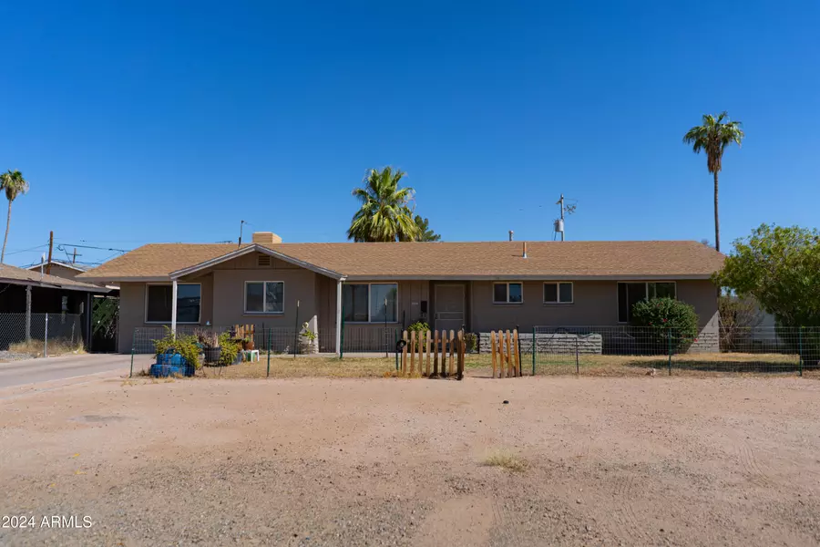 1320 N PARK Avenue, Casa Grande, AZ 85122