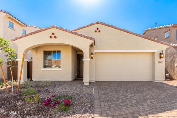 8917 W ORANGE Drive, Glendale, AZ 85305