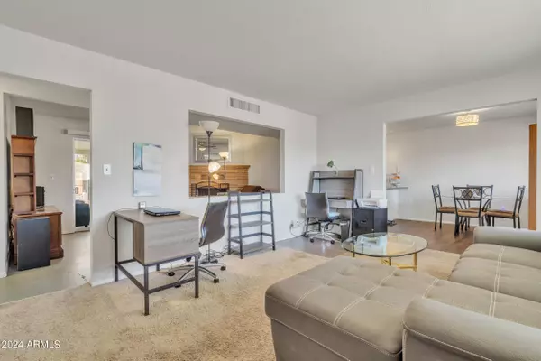 5410 E BUTTE Street Mesa, AZ 85205