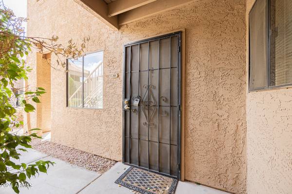 Scottsdale, AZ 85257,8155 E ROOSEVELT Street #123