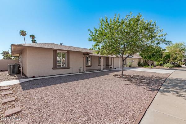 Sun City, AZ 85351,10725 W BROOKSIDE Drive