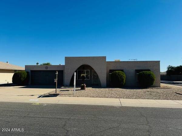 Sun City, AZ 85351,10202 W EDGEWOOD Drive