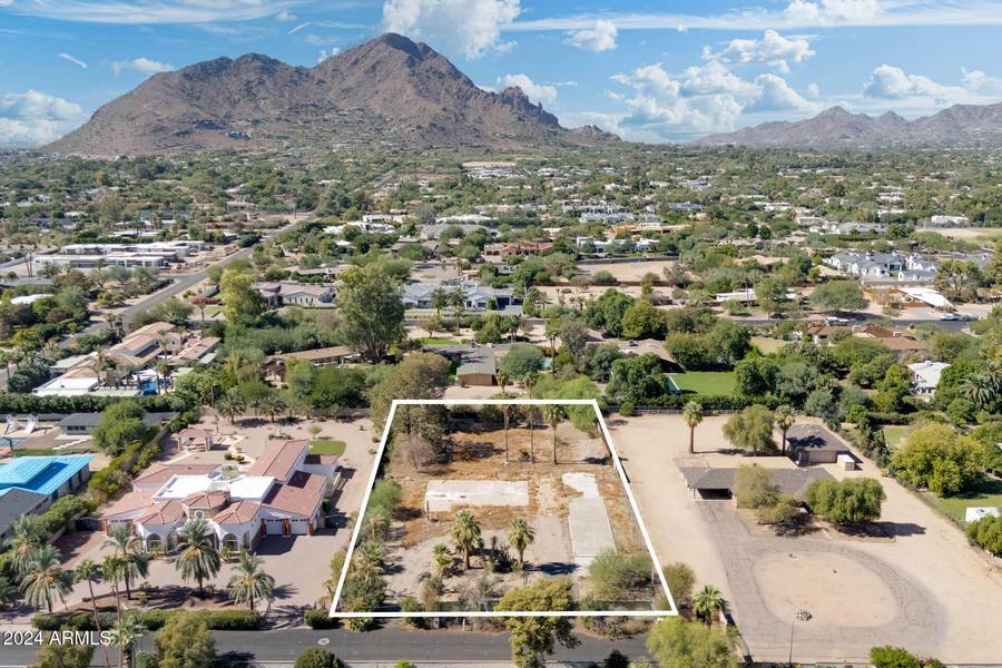 5532 N QUAIL Place #'-', Paradise Valley, AZ 85253