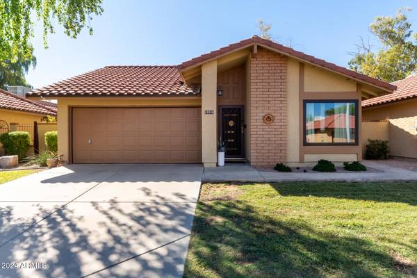 Phoenix, AZ 85044,12326 S SHOSHONI Drive