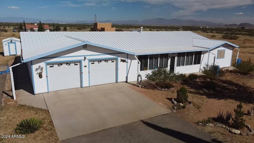 311 E Euclid Street, Pearce, AZ 85625