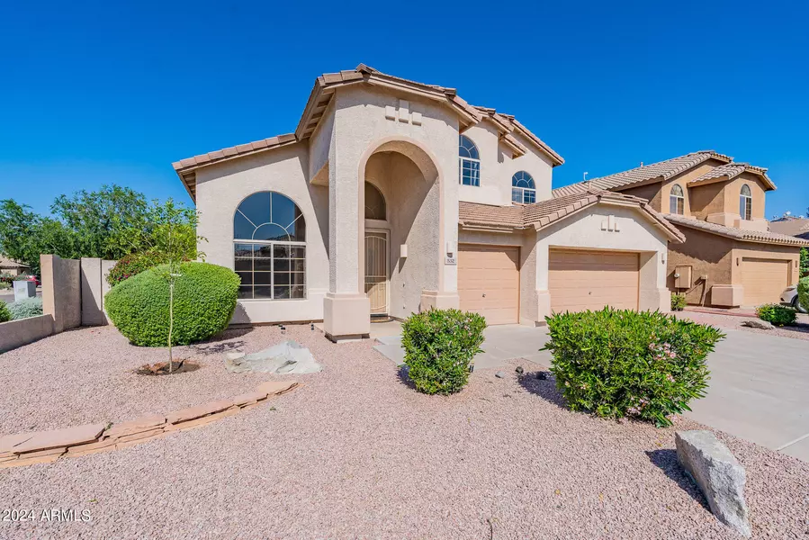 532 N BELL Drive, Chandler, AZ 85225