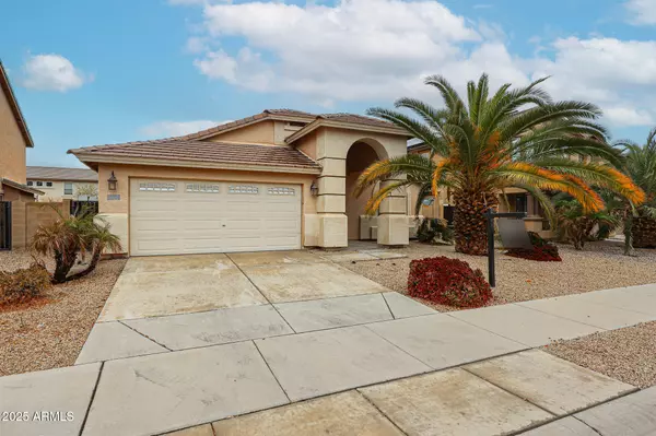 16808 W MESQUITE Drive, Goodyear, AZ 85338