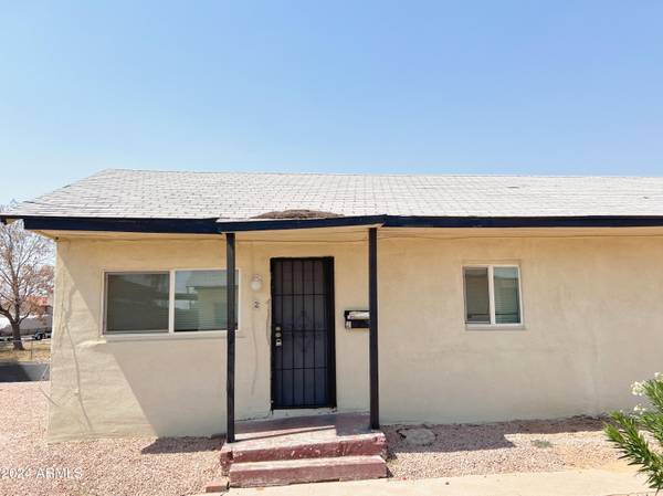 Phoenix, AZ 85014,1125 E Devonshire Avenue #2