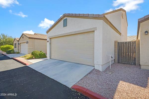 Mesa, AZ 85204,2565 E SOUTHERN Avenue #29