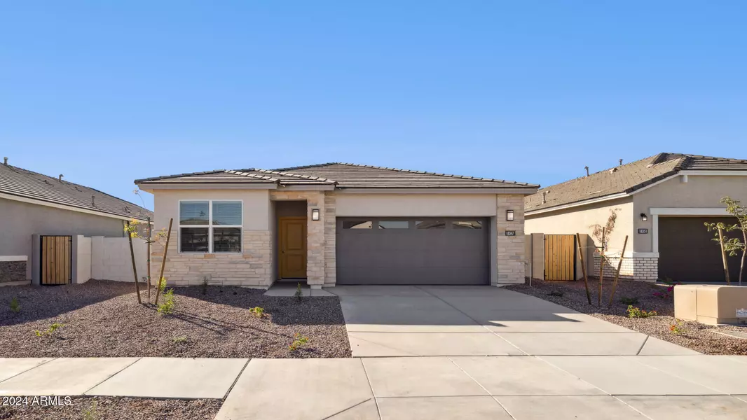 18347 W SMOKETREE Drive, Surprise, AZ 85387