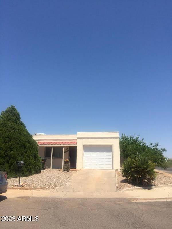 4945 E DE MEDICI Drive, Sierra Vista, AZ 85635