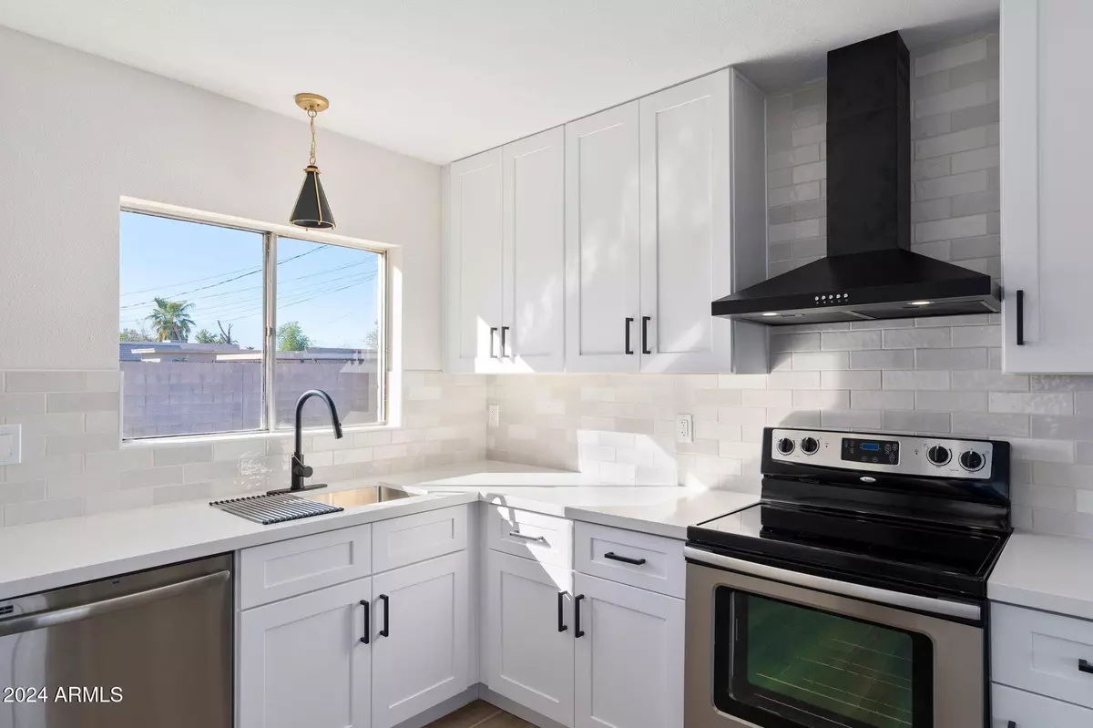 Mesa, AZ 85204,2307 E 3RD Drive