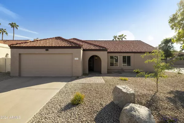 Scottsdale, AZ 85260,9003 E WINDROSE Drive