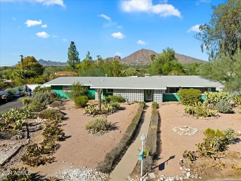 5802 E LEWIS Avenue, Scottsdale, AZ 85257