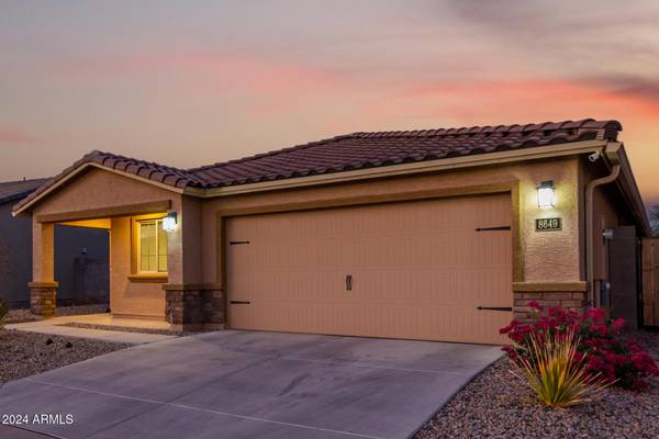 Buckeye, AZ 85326,8649 S 257TH Drive